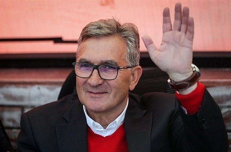 وکیل برانکو:پیشنهادهای پرسپولیس قابل قبول نیست/ تا ۱۶ مرداد پرداخت نشود سه پنجره محروم می شوند / رای فیفا به‌ فدراسیون ایران‌ و AFC ابلاغ شده