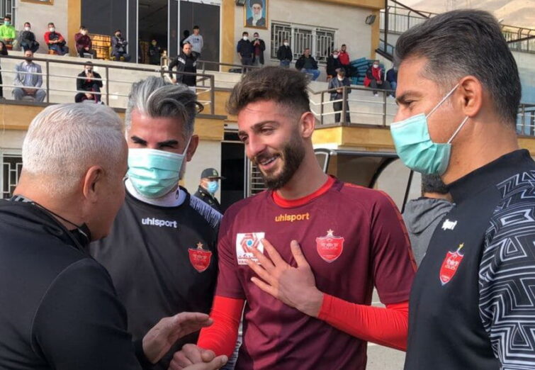 پیوس: مهمترین مسئله حفظ بازیکنان تیم قهرمان است/ به مهدی شیری بگویید پیراهن شماره ۱۷ من را به عبدی بدهد پیوس: مهمترین مسئله حفظ بازیکنان تیم قهرمان است/ به مهدی شیری بگویید پیراهن شماره ۱۷ من را به عبدی بدهد