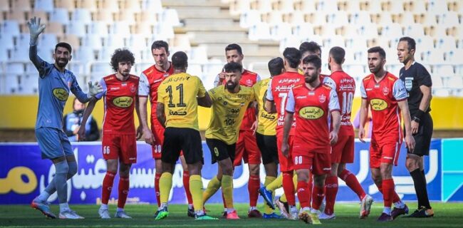 هشتادمین بازی پرسپولیس و سپاهان و هشتمین بازی یحیی گل‌محمدی