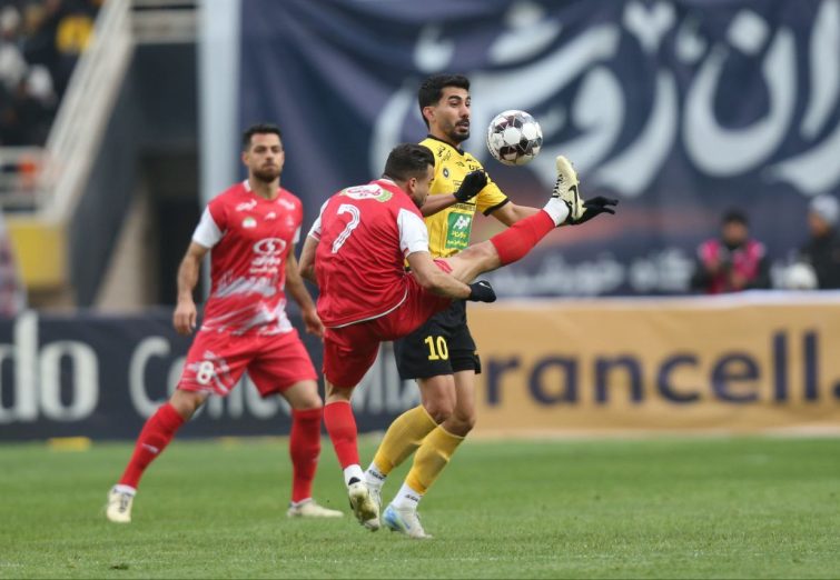 شکاری از پرسپولیسی‌ها زمان خواست
