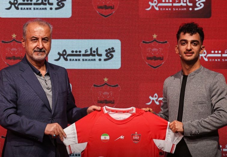 پرسپولیس سرانجام خواهان پس گرفتن پول فخریان شد