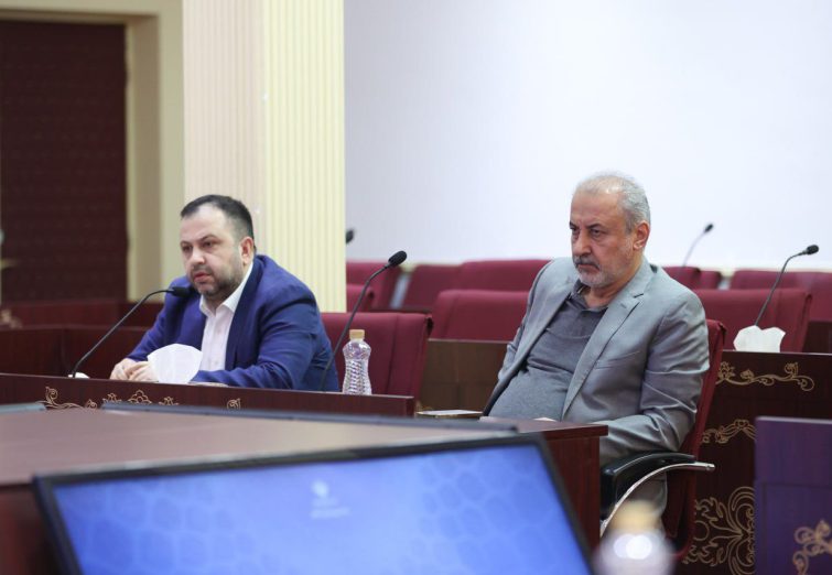 نشست وزیر ورزش با مدیران باشگاه‌ها برای مهار تورم قرارداد