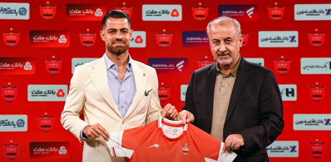 پورعلی‌گنجی با پرسپولیس تمدید کرد