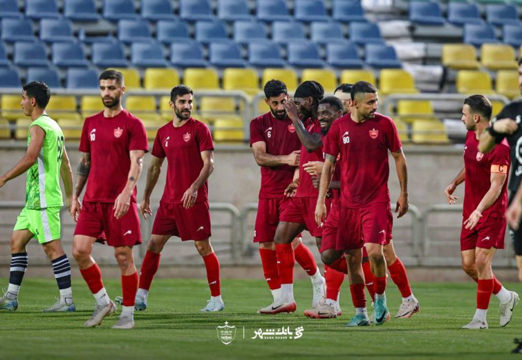 ثبت قرارداد بازیکنان جدید پرسپولیس در سازمان لیگ/ یک بازیکن از لیست خارج شد ثبت قرارداد بازیکنان جدید پرسپولیس در سازمان لیگ/ یک بازیکن از لیست خارج شد