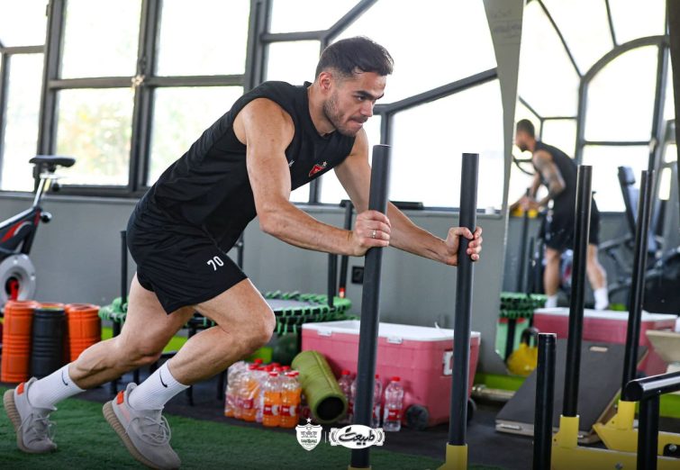 برگزاری تمرین صبح پرسپولیس در سالن +تصاویر برگزاری تمرین صبح پرسپولیس در سالن +تصاویر