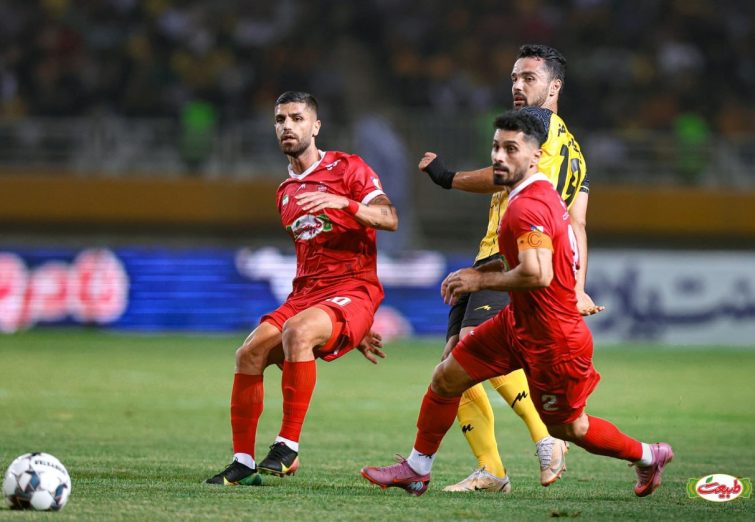 گزارش تصویری: بازی رفت سپاهان 0-1 پرسپولیس