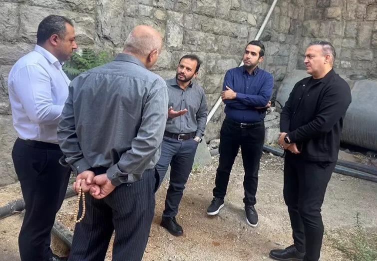 بازدید مدیران پرسپولیس و شهرداری از ورزشگاه درفشی فر