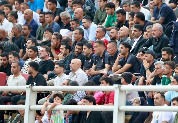 واکنش جالب محمد انصاری به حضور عیسی آل‌کثیر در استقلال