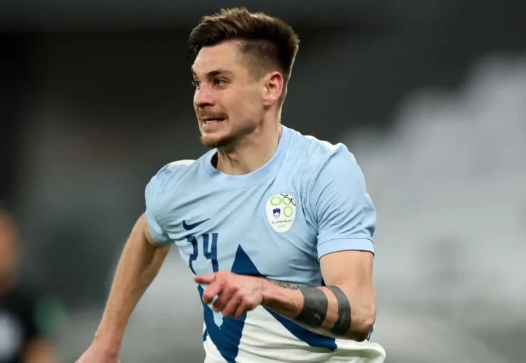 مدافع جدید پرسپولیس از اسلوونی می‌آید؟