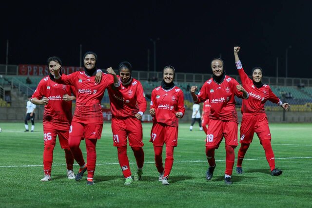اولین برد پرسپولیس در لیگ برتر بانوان / زنان برخلاف مردان بردند!