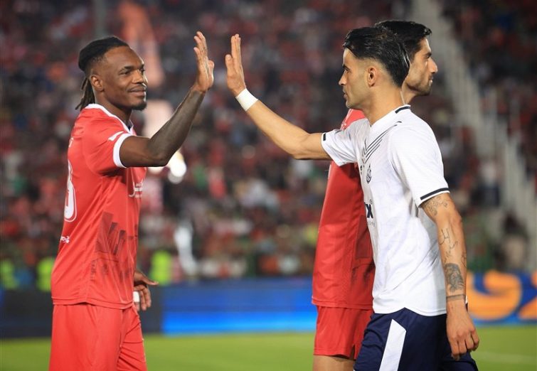 بیفوما: شایعات کذب است؛ بازی نکردن من تشخیص سرمربی بود