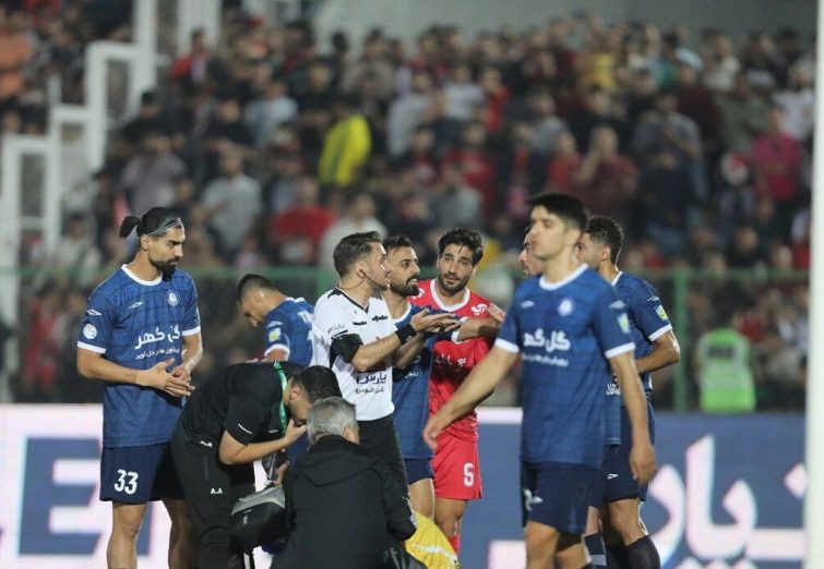 گزارش تصویری: بازی رفت پرسپولیس 1-1 گل گهر