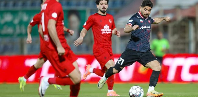 بازی تراکتور – پرسپولیس به تعویق افتاد!