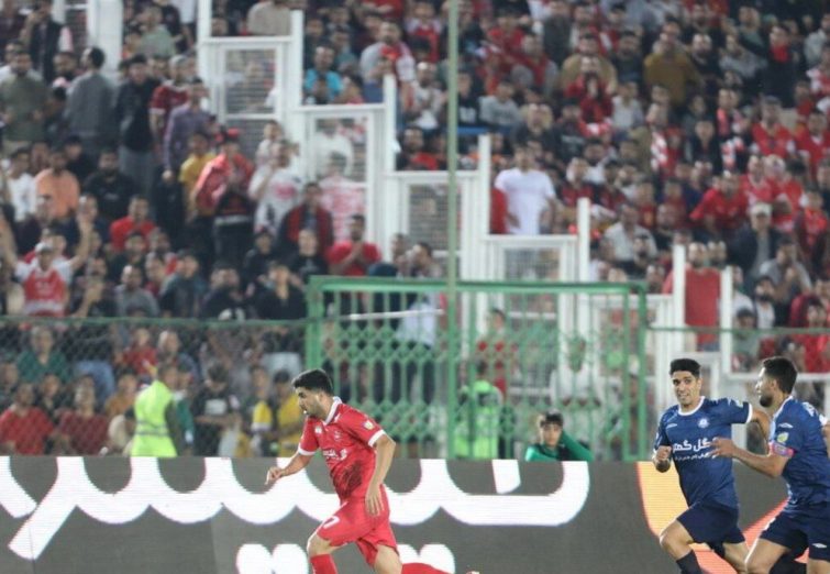 ۲۱۵ هزار کامنت در کمتر از ۲۴ ساعت؛ پرسپولیسی‌ها رکورد خودشان را زدند