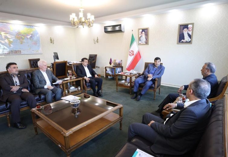 رئیس فراکسیون ورزش: برگزاری دربی در ورزشگاه پارس شیراز قطعی شد