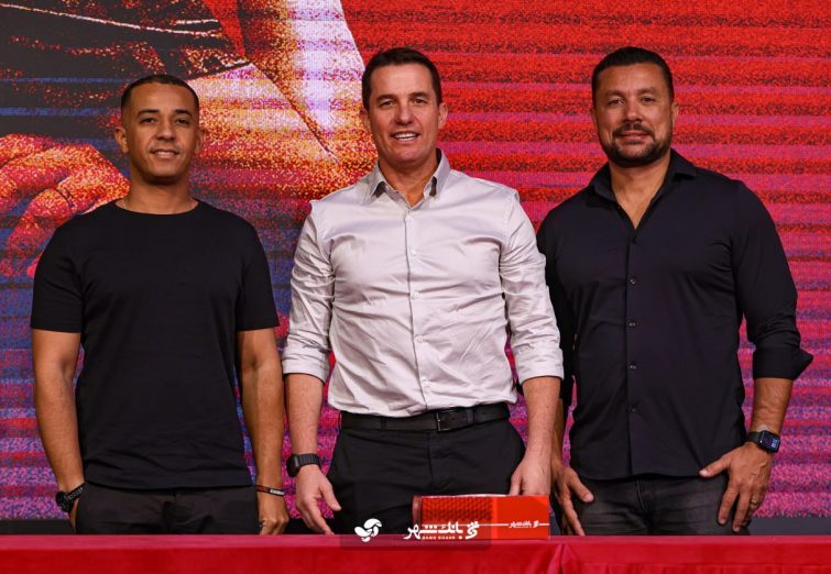 اوسمار با کاروان پرسپولیس راهی تبریز شد