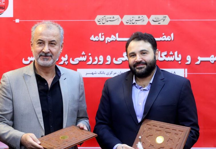 احمدی: درویش آنقدر دلسوز است که خودش استعفا بدهد / بیشتر از تغییر نیاز به همدلی داریم / کل خانواده من پرسپولیسی است