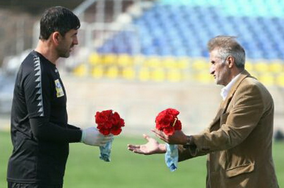 واکنش کریم باقری به درگذشت منوچهر شفقتیان پیشکسوت پرسپولیس