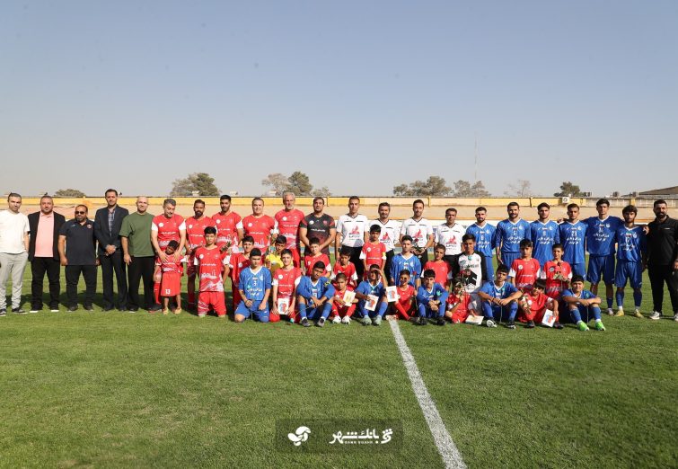 برگزاری دربی کودکان کار با حضور بازیکنان پرسپولیس +تصاویر برگزاری دربی کودکان کار با حضور بازیکنان پرسپولیس +تصاویر