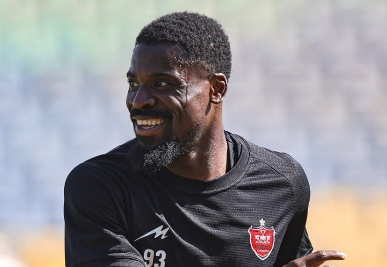 سرژ اوریه بازی با تراکتور را از دست داد؟