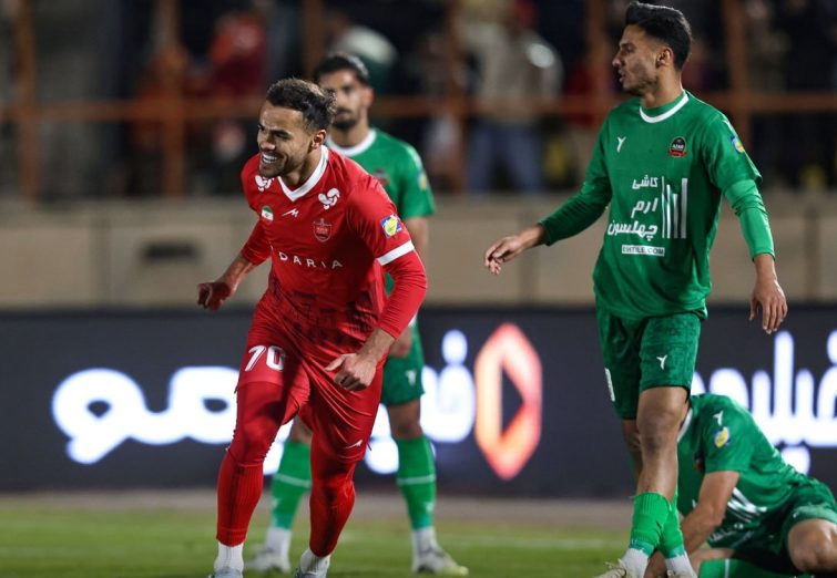 اورونوف در آستانه رسیدن به رکورد آلن ویتل اورونوف در آستانه رسیدن به رکورد آلن ویتل