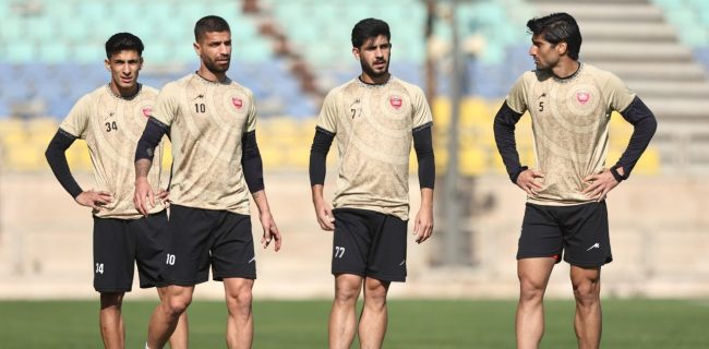 برگزاری تمرین ۹۰ دقیقه‌ای پرسپولیس در نوبت صبح / بازگشت سرلک و احمدزاده پس از بیماری +تصاویر