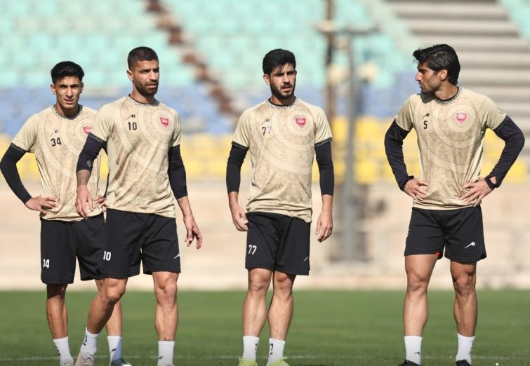 برگزاری تمرین ۹۰ دقیقه‌ای پرسپولیس در نوبت صبح / بازگشت سرلک و احمدزاده پس از بیماری +تصاویر