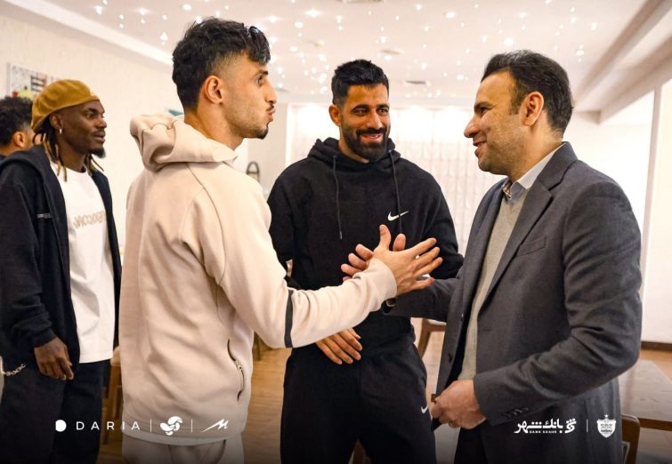 ضیافت مشترک خلیلی با ستارههای پرسپولیس +تصاویر ضیافت مشترک خلیلی با ستارههای پرسپولیس +تصاویر