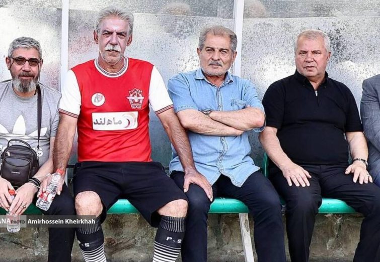 فنونی‌زاده: پیشکسوتان پرسپولیس ماهی ۵ میلیون حقوق می‌گیرند/ پروین تصمیم گرفت یک درصد قرارداد بازیکنان به پیشکسوتان پرداخت شود