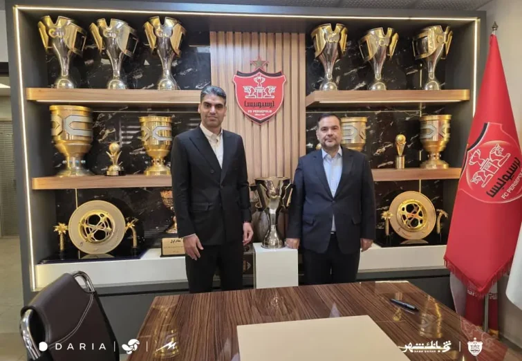 علیرضا سیداردوبادی رئیس هیات مدیره پرسپولیس شد علیرضا سیداردوبادی رئیس هیات مدیره پرسپولیس شد