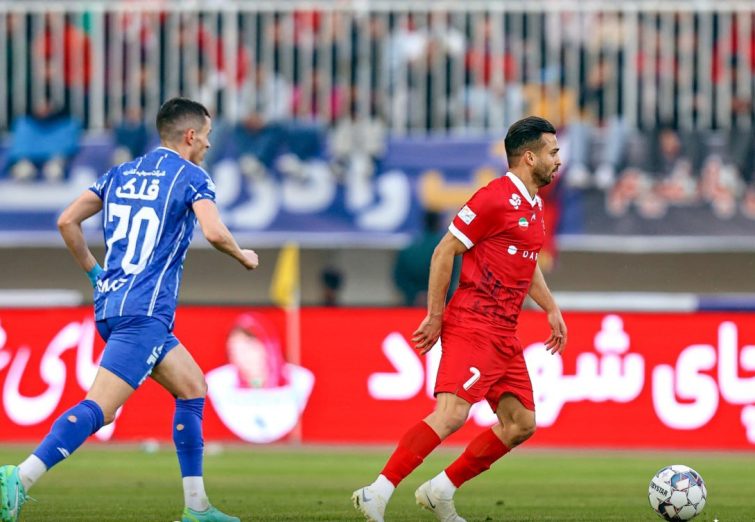 استقلال از سروش رفیعی شکایت کرد! استقلال از سروش رفیعی شکایت کرد!