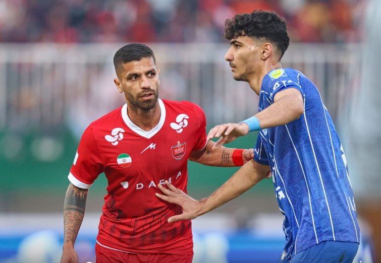 رافت: پرسپولیس نیمه اول بهتر بود / پرسپولیسیها در خط هافبک و مهاجم سرگردان بودند رافت: پرسپولیس نیمه اول بهتر بود / پرسپولیسیها در خط هافبک و مهاجم سرگردان بودند