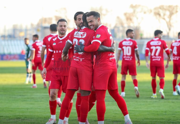 انتظاری: آلومینیوم خوب بود، اما پرسپولیس باتجربهتر عمل کرد/ آماده نبودن ورزشگاه آزادی و سفرهای زیاد، سرخابیها را سردرگم کرده انتظاری: آلومینیوم خوب بود، اما پرسپولیس باتجربهتر عمل کرد/ آماده نبودن ورزشگاه آزادی و سفرهای زیاد، سرخابیها را سردرگم کرده