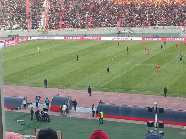 شروع بازی تراکتور-پرسپولیس بدون VAR! شروع بازی تراکتور-پرسپولیس بدون VAR!