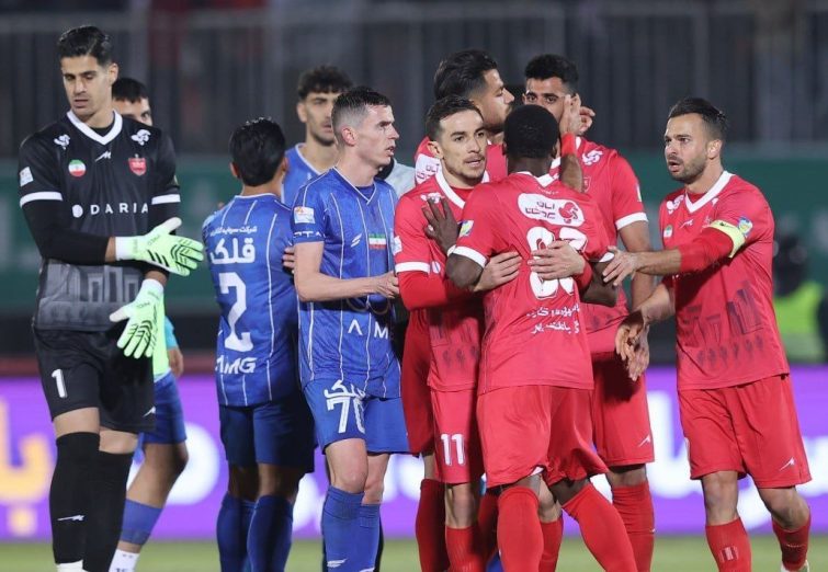 شاه‌محمدی: خسرو حیدری می‌‌خواهد بگوید متعصب است؟!/ چرا پرسپولیس وسط جدول بود، حرف نمی‌زدید؟