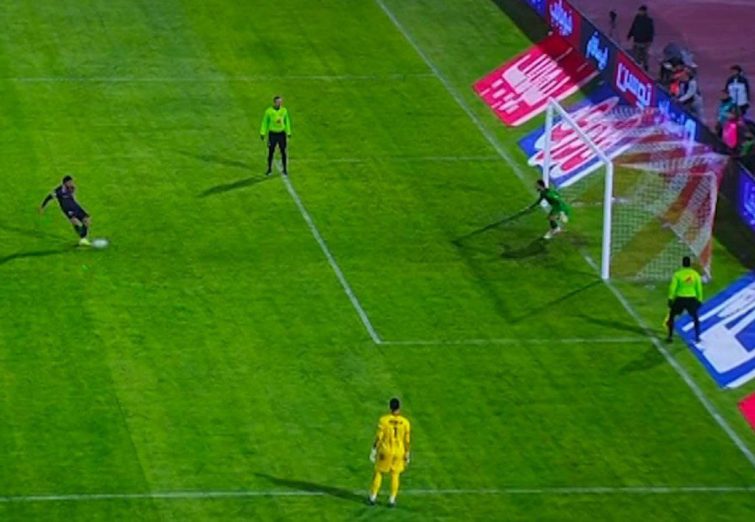 پنالتی تراکتور کاملاً زیر سؤال رفت؛ سند جدید از اشتباهات تیم داوری +عکس پنالتی تراکتور کاملاً زیر سؤال رفت؛ سند جدید از اشتباهات تیم داوری +عکس