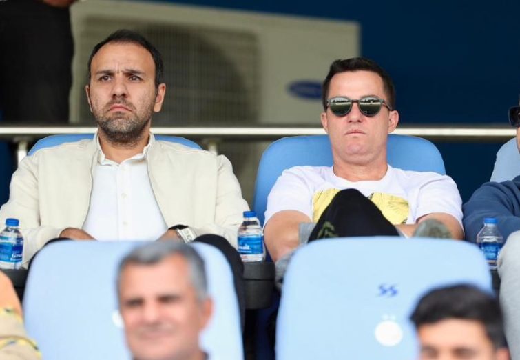 جلسات خلیلی و اوسمار برای نقل و انتقالات پرسپولیس جلسات خلیلی و اوسمار برای نقل و انتقالات پرسپولیس