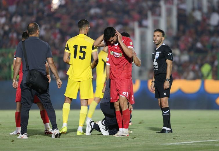 بازی پرسپولیس و فجر بدون تماشاگر شد بازی پرسپولیس و فجر بدون تماشاگر شد