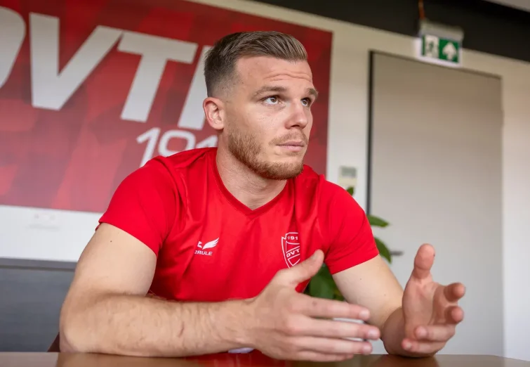 اعلام زمان رونمایی از خرید جدید پرسپولیس