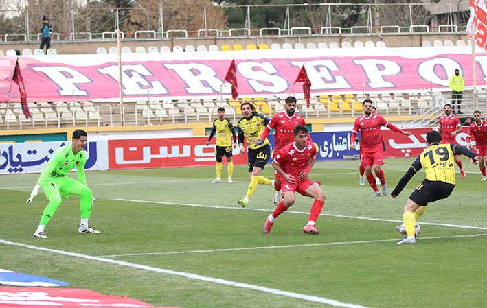 ورزشگاه مشترک پرسپولیس و استقلال مشخص شد/ بازهم بدون تماشاگر