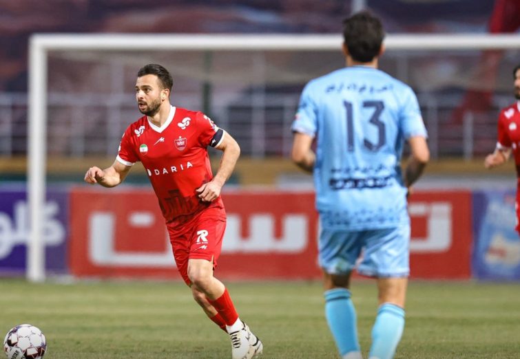 رفیعی: مردم جامعه حالشان خراب است / فوتبال بدون تماشاگر لذتی ندارد، مجبوریم بازی کنیم رفیعی: مردم جامعه حالشان خراب است / فوتبال بدون تماشاگر لذتی ندارد، مجبوریم بازی کنیم