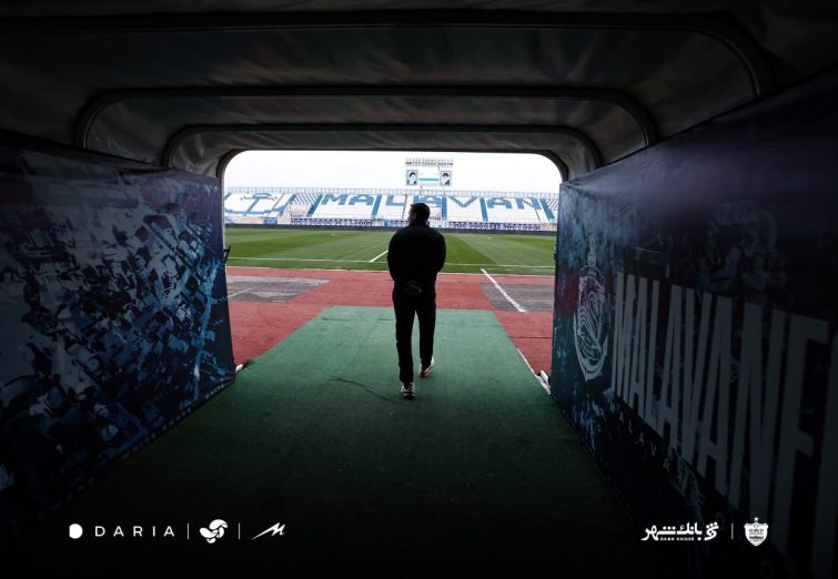 عکس / بازدید سرمربی پرسپولیس از سن سیروس