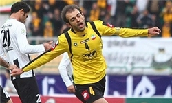 نویدکیا رسماً از سپاهان خداحافظی کرد/ به نفع سپاهان است که بروم