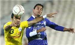 داور نفت را 9 نفره کرد ، استقلال 2-1 برد
