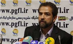 کریمی: حذف کشتی از المپیک اوج بدسلیقگی است/ با بهبود ساختار دفاعی در لیگ می‌مانیم