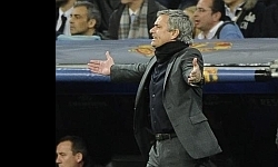 مورینیو: میتوانیم در اولدترافورد بیش از یک گل بزنیم مورینیو: میتوانیم در اولدترافورد بیش از یک گل بزنیم