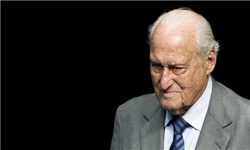 «هاولانژ» از ریاست افتخاری فیفا استعفا کرد