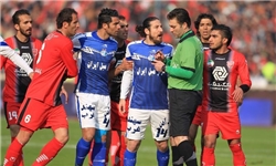 نوازی: در نیمه دوم دروازه پرسپولیس را ندیدیم!/ استقلال تاکتیکی برای حمله نداشت