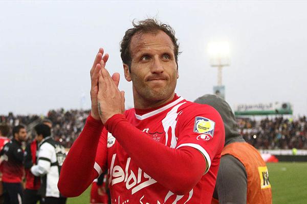 تیر بنگر به سنگ خورد، کری‌خوانی با استقلالی‌ها ممنوع!