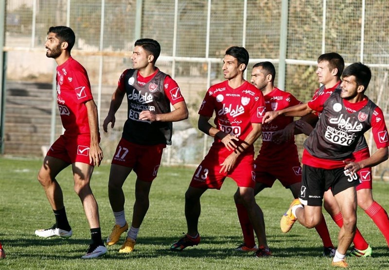 ترس از نیمکت‌نشینی بلای جان پرسپولیسی‌ها/ یک سرخپوش دیگر هم با درد تمرین می‌کند